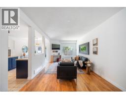 10 LIDDYCOAT Lane UnitNo. 4 - 9