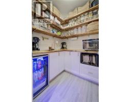 69 THEODORE SCHULER Boulevard - 11