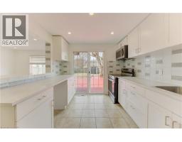 51 CAMROSE Court - 10