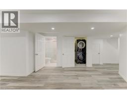 51 CAMROSE Court - 34