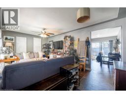 211 DIXON Street - 10