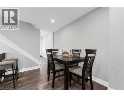 175 WELLINGTON Street - 11