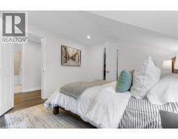 175 WELLINGTON Street - 15