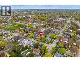 175 WELLINGTON Street - 32