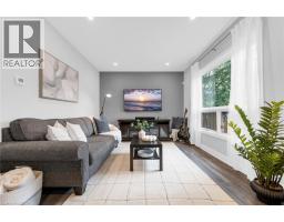 175 WELLINGTON Street - 5