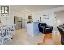 12 BUGDALE Drive - 16