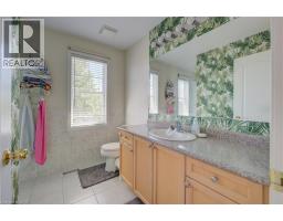 12 BUGDALE Drive - 26