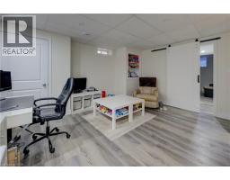 12 BUGDALE Drive - 31