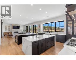 742 COUNTRY SQUIRE Road - 19