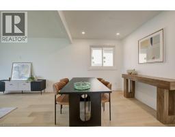 328 THE COUNTRY Way - 18