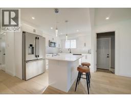 328 THE COUNTRY Way - 6