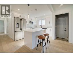 328 THE COUNTRY Way - 7