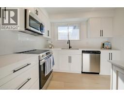 328 THE COUNTRY Way - 9