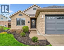 79 FAIRLAKE Drive - 10