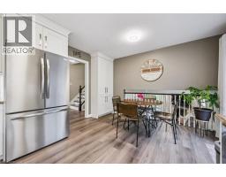 79 FAIRLAKE Drive - 18