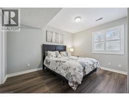 79 FAIRLAKE Drive - 29