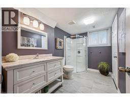 79 FAIRLAKE Drive - 31