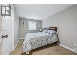 79 FAIRLAKE Drive - 34