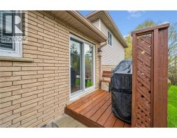 79 FAIRLAKE Drive - 40