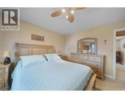 55 TALBOT Street W - 18