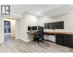 644 BALDWIN Crescent - 33