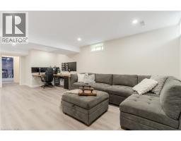 644 BALDWIN Crescent - 34