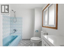 43 FAIAL Road - 15
