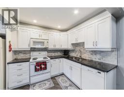 18 WESTMORELAND Lane - 11