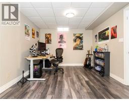 19 GALLEY Road - 27