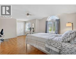 331 KEEWATIN Avenue - 25