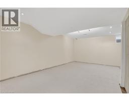 331 KEEWATIN Avenue - 39