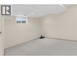 331 KEEWATIN Avenue - 40
