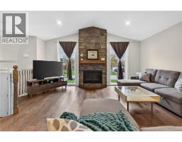 6 KINTYRE Court - 12