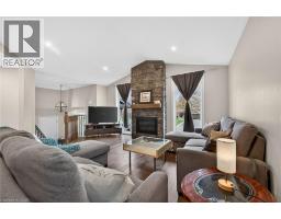 6 KINTYRE Court - 13