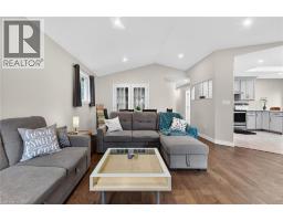 6 KINTYRE Court - 15