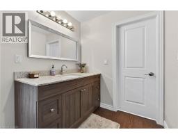 6 KINTYRE Court - 23