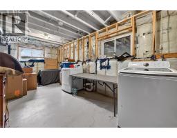 6 KINTYRE Court - 37