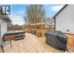 6 KINTYRE Court - 39