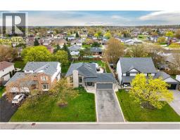 6 KINTYRE Court - 46