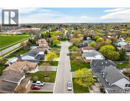 6 KINTYRE Court - 50