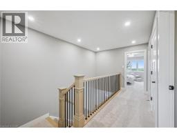 56 WALKER Road - 14