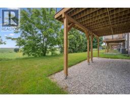 56 WALKER Road - 31