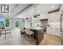56 WALKER Road - 5