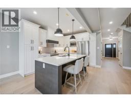56 WALKER Road - 6