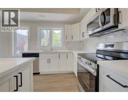 17 Peter Street Unitno. 4, MLS 40741295