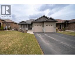 419 Queen Street S, MLS 40748155