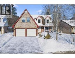 33 Manitoulin Crescent, MLS 40802155