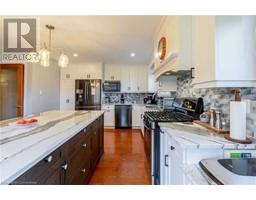 183 MAIN Street S - 27