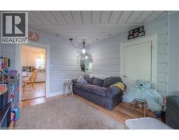 332 QUEEN Street W - 16