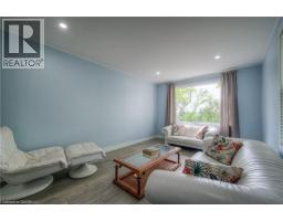 332 QUEEN Street W - 34